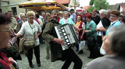 köztisztviselői bértábla 2021 kalkulátor