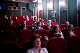 Discussion after the screening of Earth with the assistant director Evelyn Faye-Horak / Photo: Balázs Ivándi-Szabó