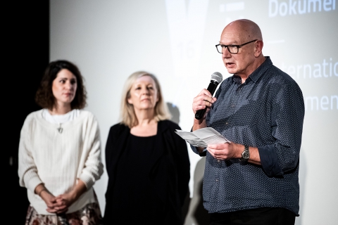 The International Jury announces the Special Mention /  Photo: Zoltán Adrián