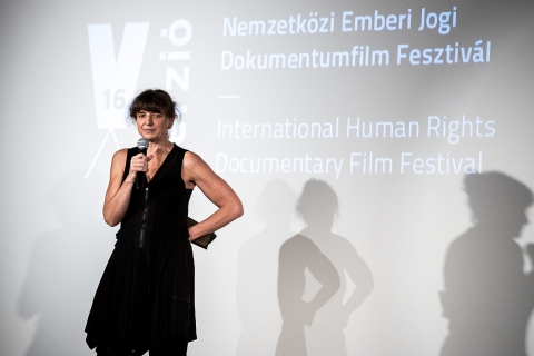 Réka Szabó, director of The Euphoria of Being, receives the Audience Award / Photo: Zoltán Adrián